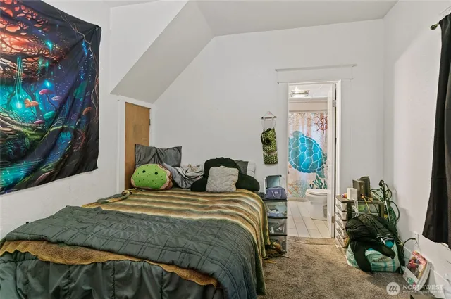 $449,900 | 110 North Delaware Avenue, Unit A/B, Wenatchee, WA 98801