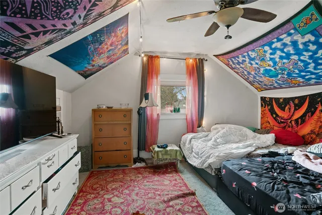 $449,900 | 110 North Delaware Avenue, Unit A/B, Wenatchee, WA 98801