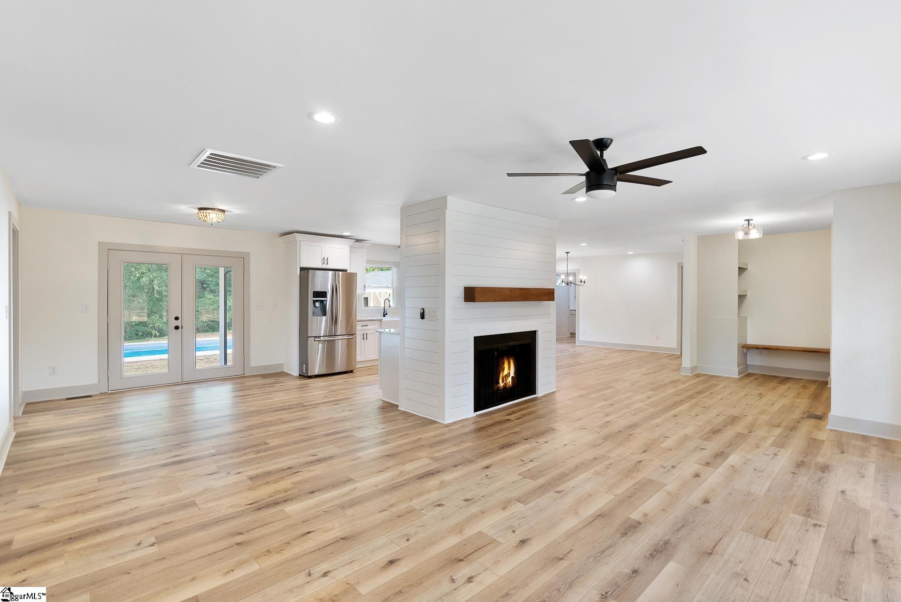 2903 East Georgia Road Simpsonville, SC 29681 - Photo 6 of 35