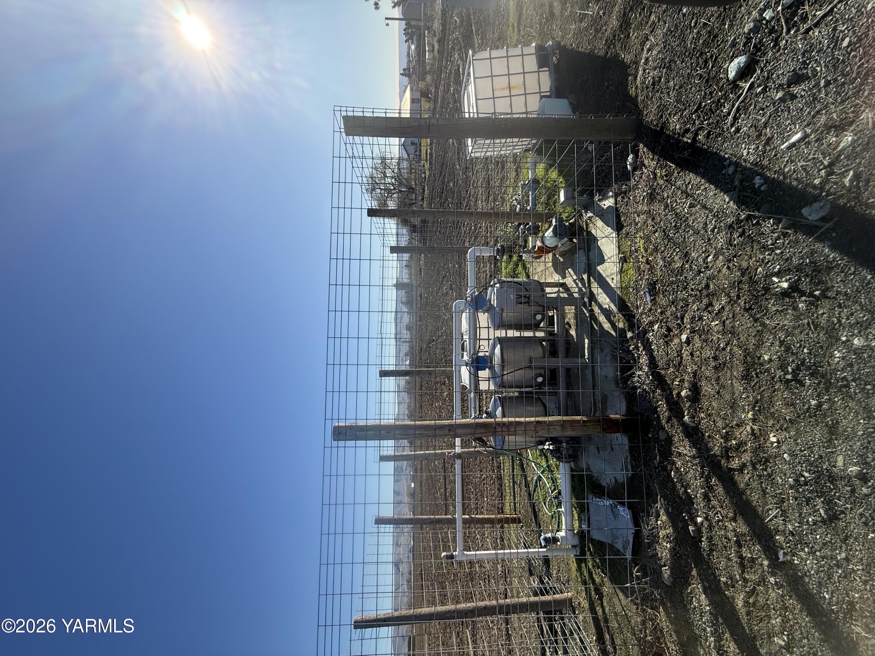 168505 West King Tull Road Prosser, WA 99350 - Photo 16 of 25 IMG_9202