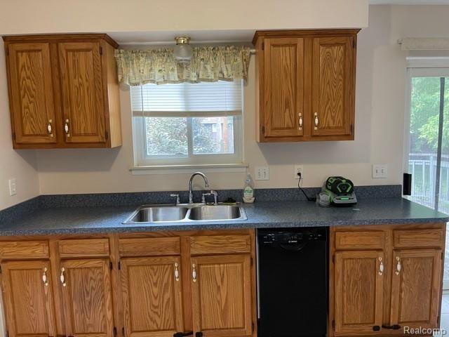 3190 Longview Avenue Rochester Hills, MI 48307 - Photo 19 of 30