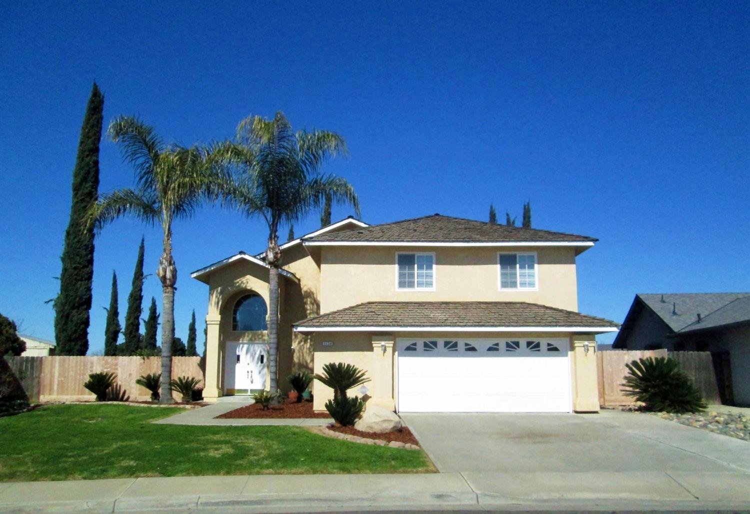 1134 Raymond Road Hanford, CA 93230 - Photo 1 of 33 Gallery Image 1