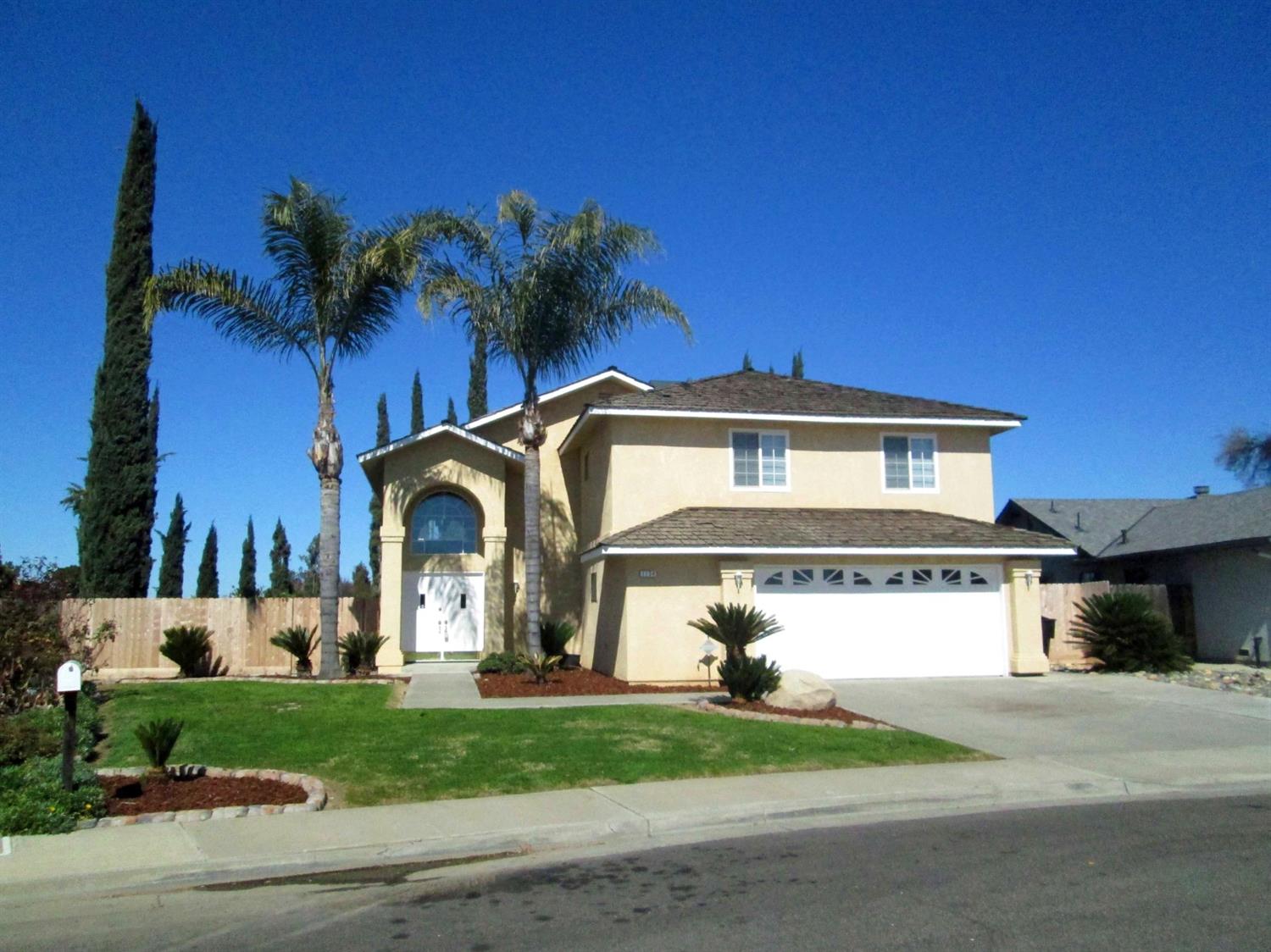 1134 Raymond Road Hanford, CA 93230 - Photo 2 of 33 Gallery Image 2
