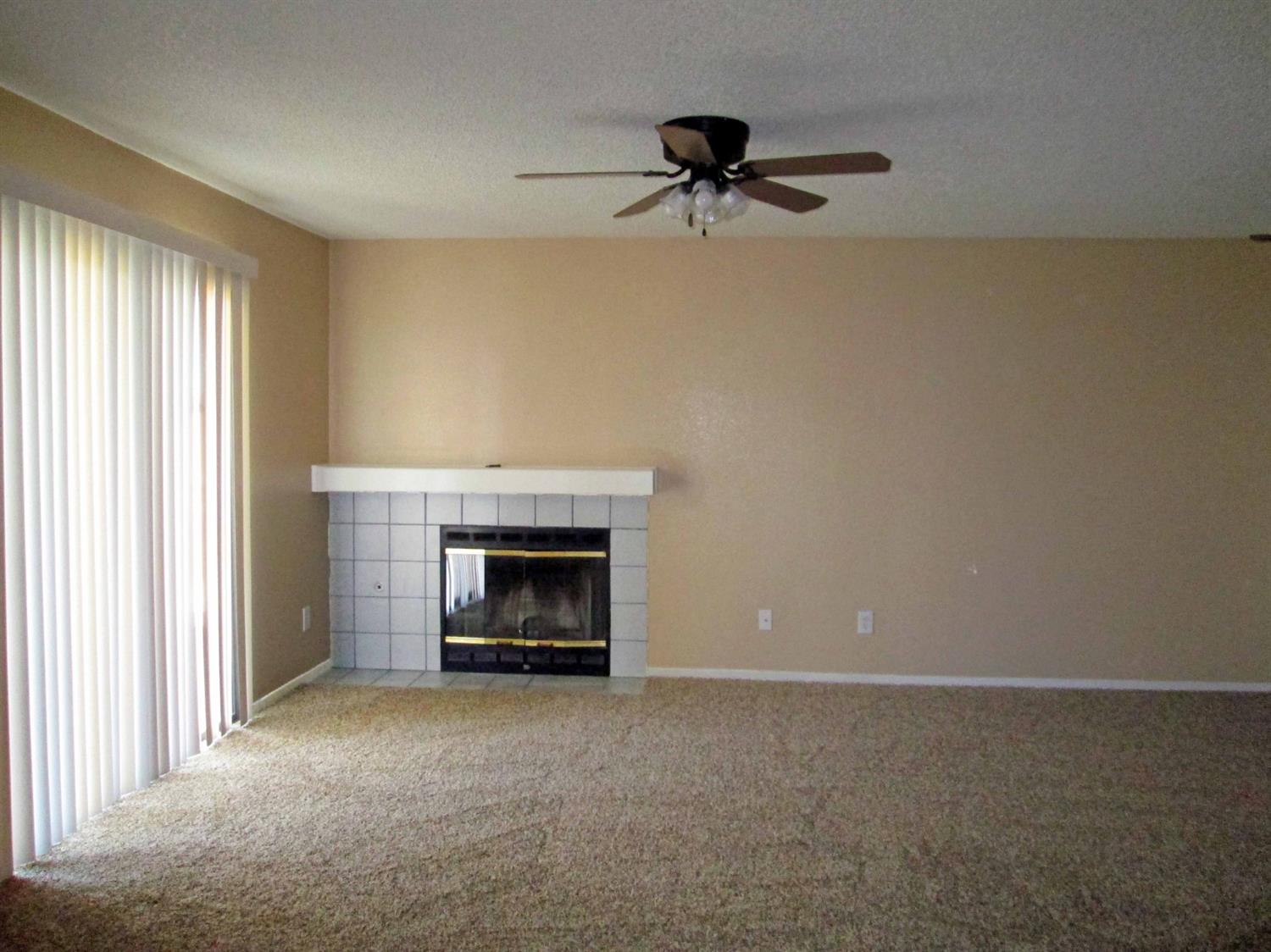 1134 Raymond Road Hanford, CA 93230 - Photo 14 of 33 Gallery Image 14