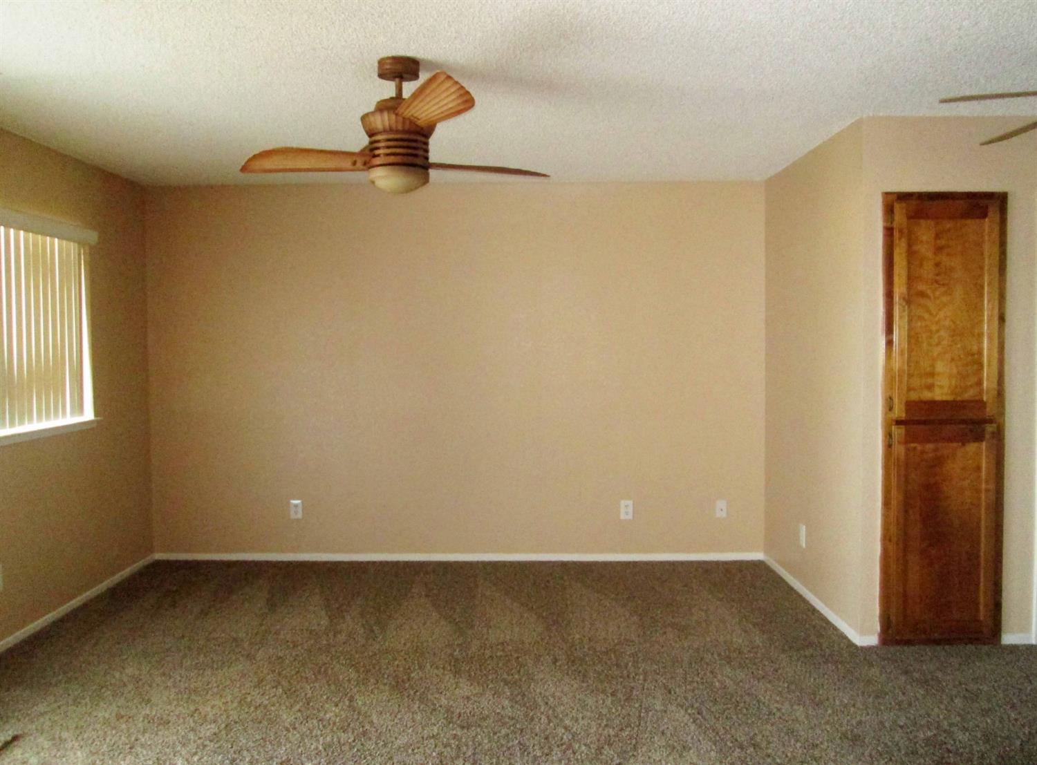 1134 Raymond Road Hanford, CA 93230 - Photo 23 of 33 Gallery Image 23