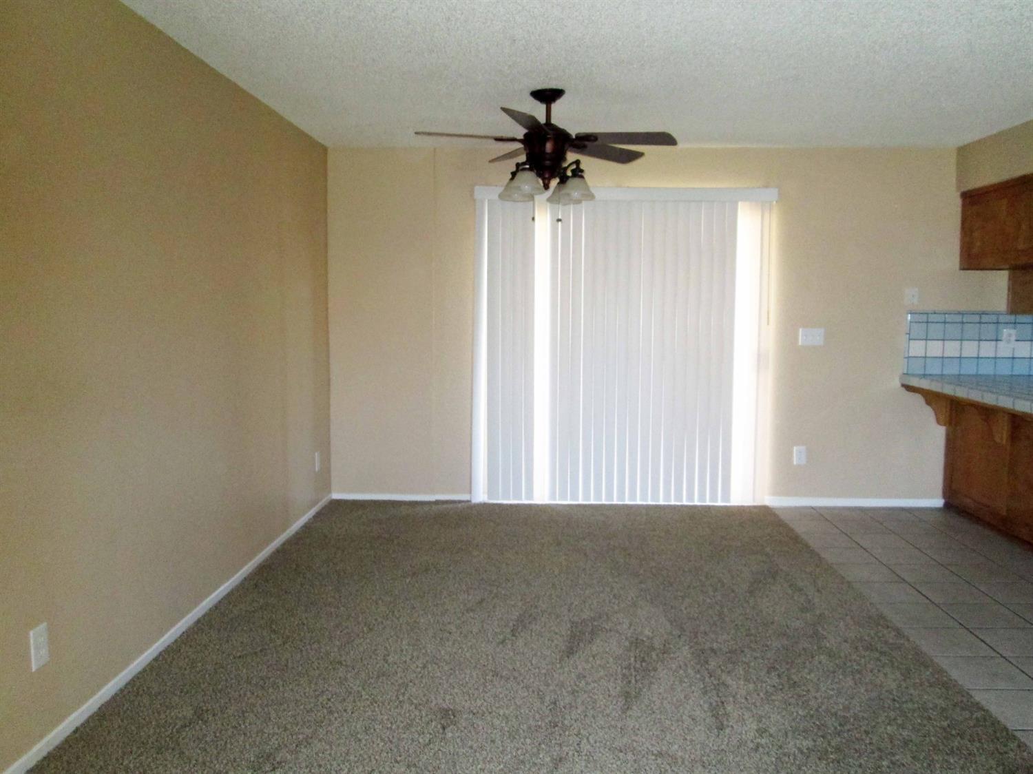 1134 Raymond Road Hanford, CA 93230 - Photo 6 of 33 Gallery Image 6