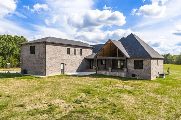 $2,490,000 | 120 Hummingbird Meadows, Palmyra, TN 37142
