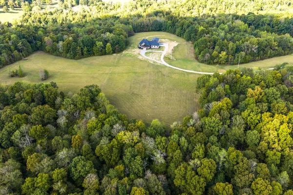 $2,490,000 | 120 Hummingbird Meadows, Palmyra, TN 37142