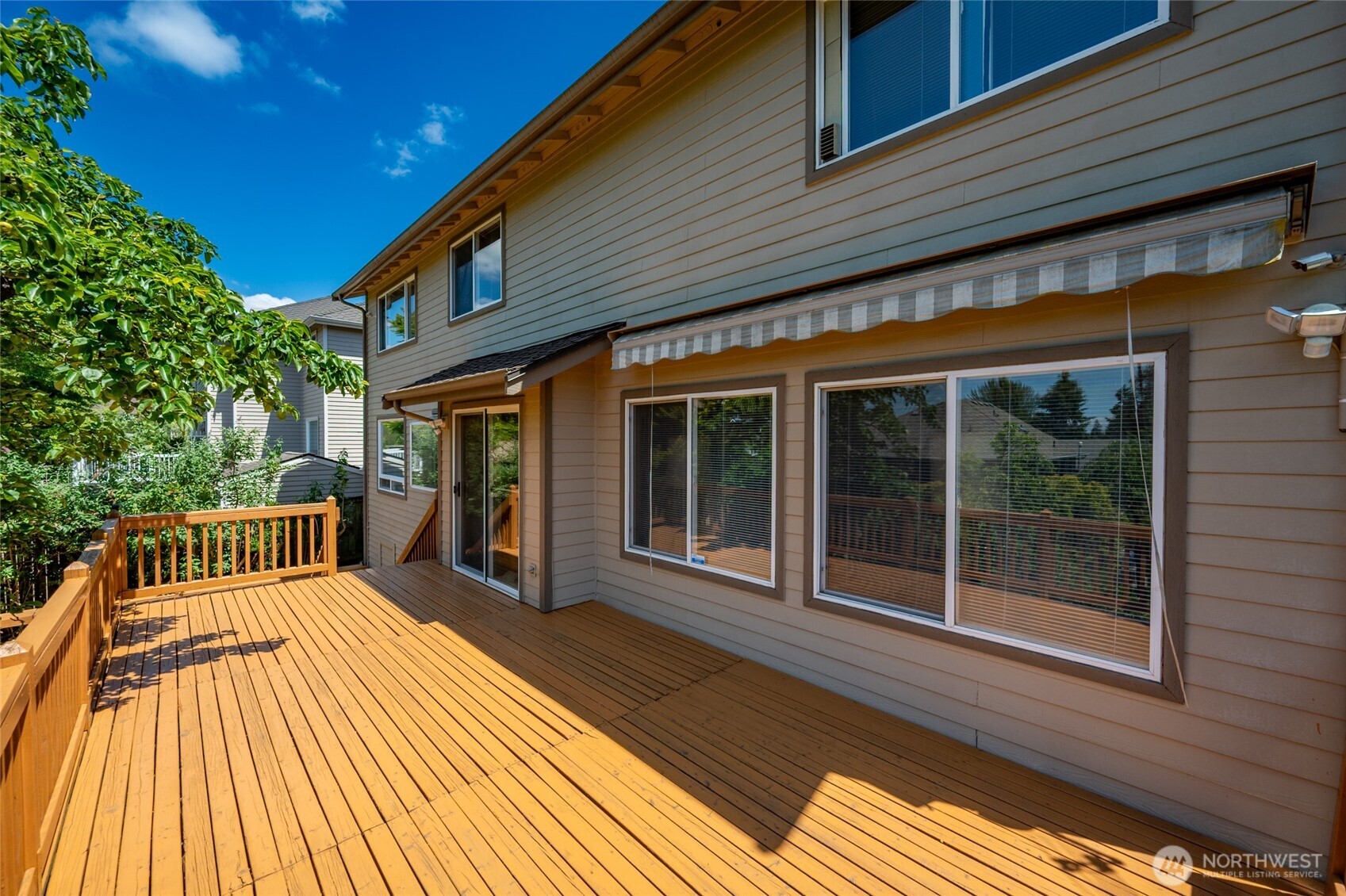 1529 Ilwaco Avenue Northeast Renton, WA 98059 - Photo 27 of 40
