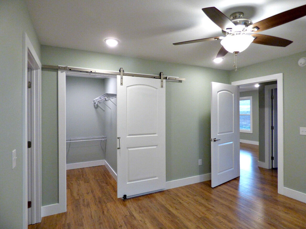 660 Chestnut Grove Road Dandridge, TN 37725 - Photo 14 of 29 Gallery Image 14