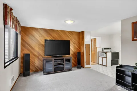 $749,000 | 17830 116th Avenue Southeast, Renton, WA 98058