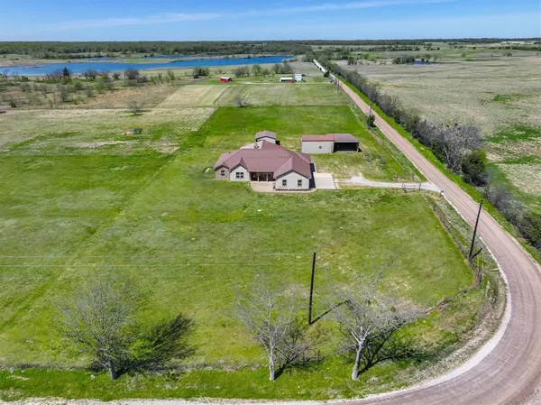 $714,900 | 16159 County Road 347, Wills Point, TX 75169
