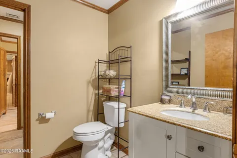 $325,000 | 2518 West Willow Street, Scott, LA 70583