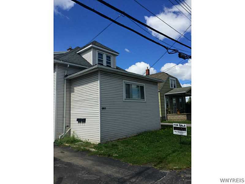 960 Dick Road Cheektowaga, NY 14225 - Photo 1 of 1 Exterior Front.