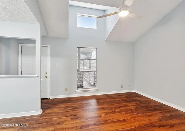 $74,900 | 4218 Hessmer Avenue, Unit 116, Metairie, LA 70002
