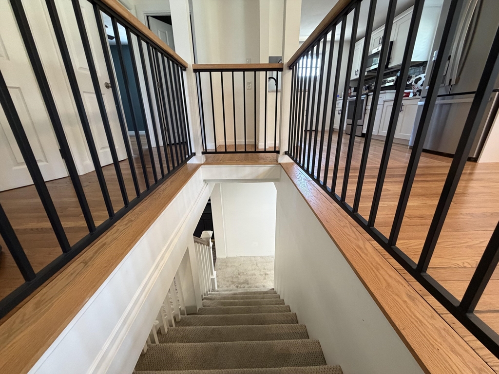 8 Fairbrook Road Framingham, MA 01701 - Photo 24 of 42
