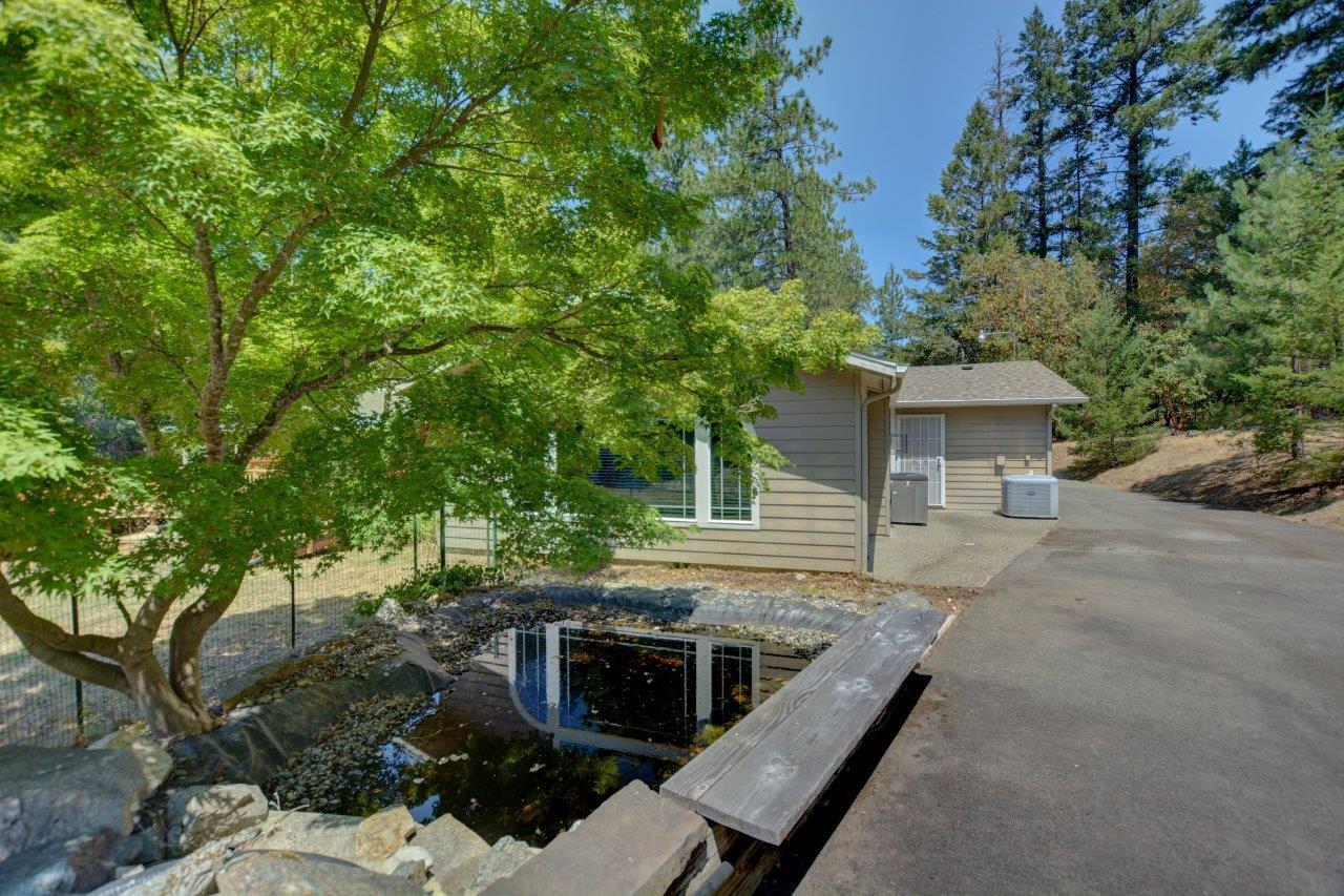 1353 Summit Loop Grants Pass, OR 97527 - Photo 37 of 58 DSC_1510_1_2