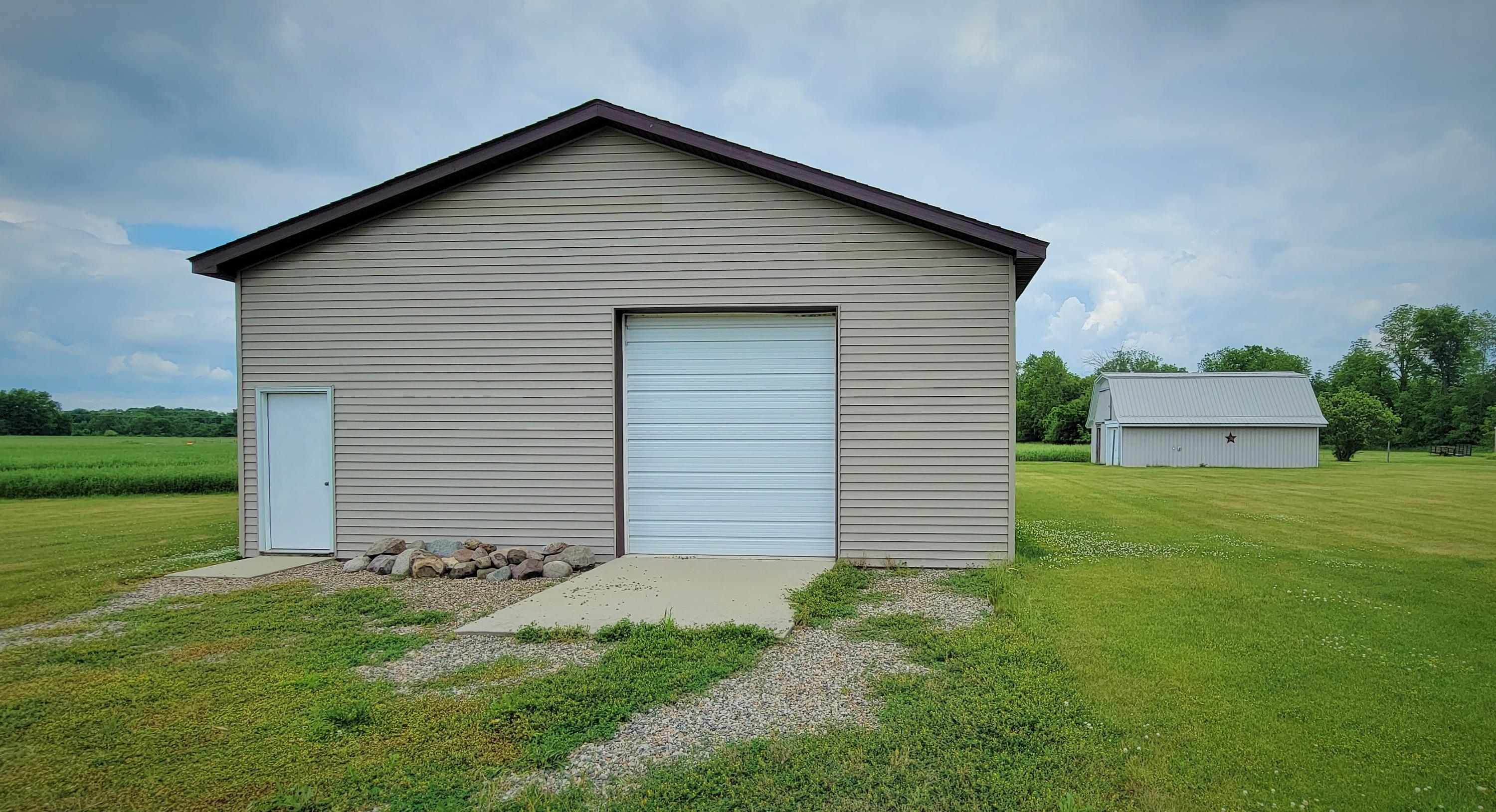 8014 Hall Road Bellevue, MI 49021 - Photo 42 of 63 20210608_133627 (2)