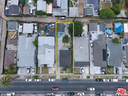 $599,900 | 1428 West 54th Street, Los Angeles, CA 90062