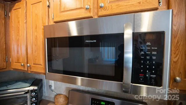 a close view of sink