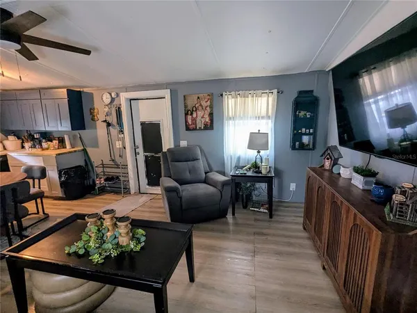 $1,200 | 53 Sunset Circle, Lake Alfred, FL 33850