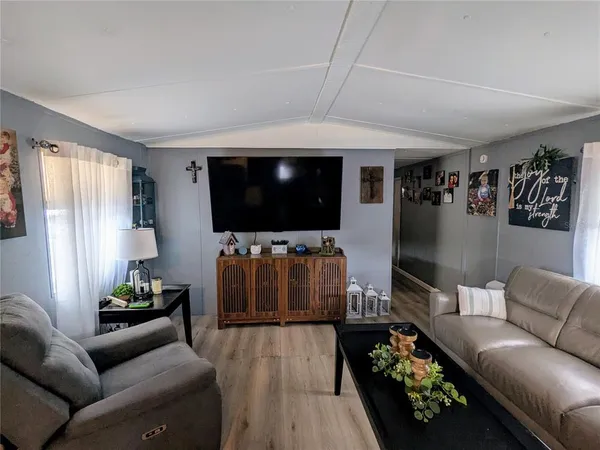 $1,200 | 53 Sunset Circle, Lake Alfred, FL 33850