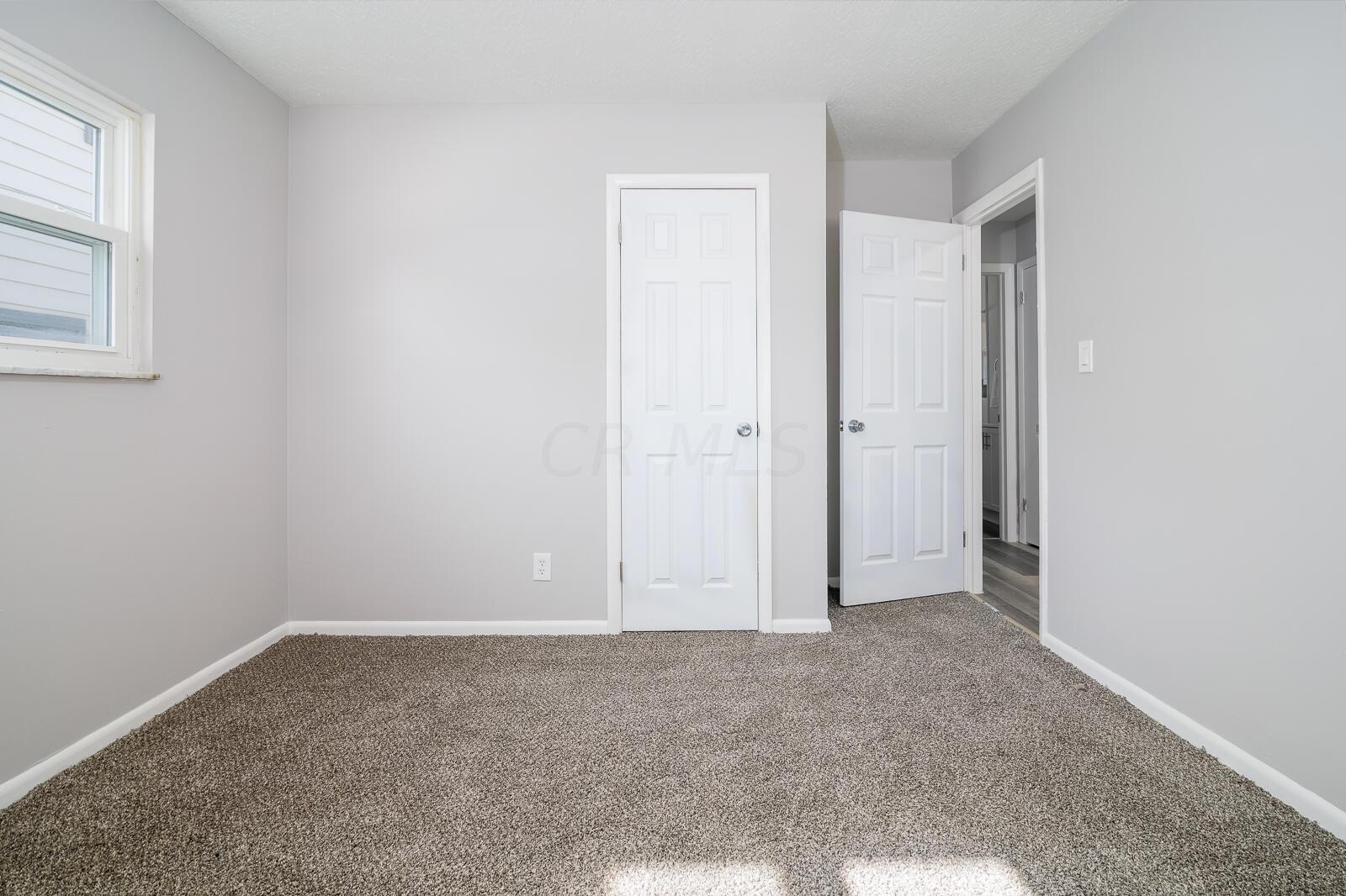 1351 Smith Road Columbus, OH 43207 - Photo 23 of 48 1351 smith-17