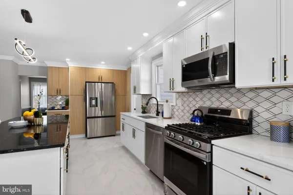 $729,000 | 1225 Cardinal Lake Drive, Cherry Hill, NJ 08003