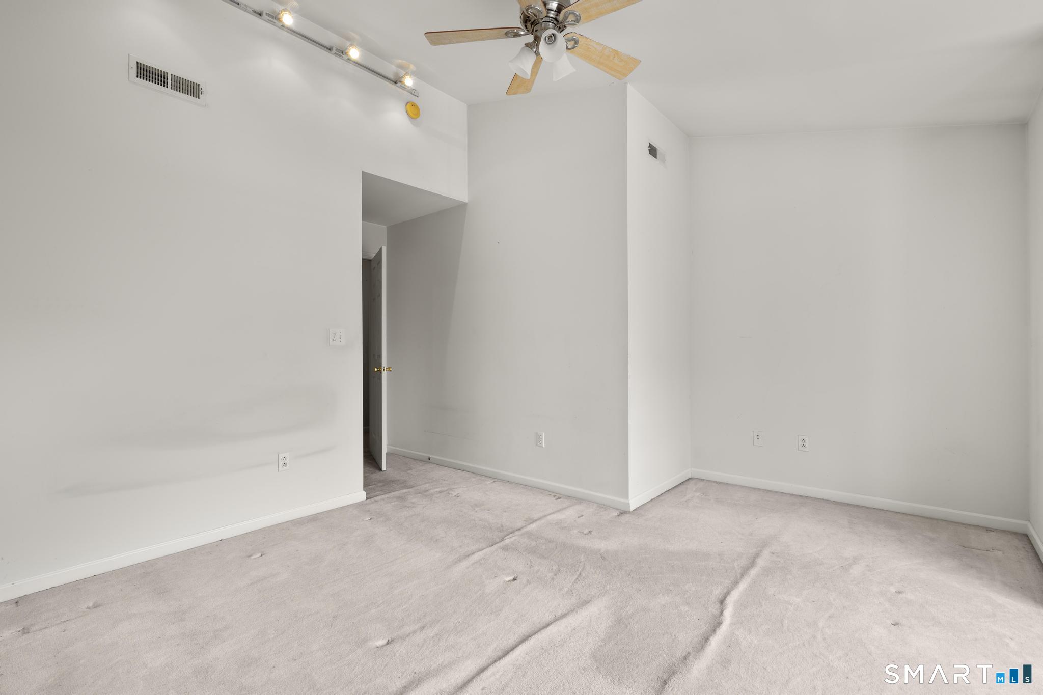 40 Trolley Bridge Road, Unit 7 Shelton, CT 06484 - Photo 19 of 26