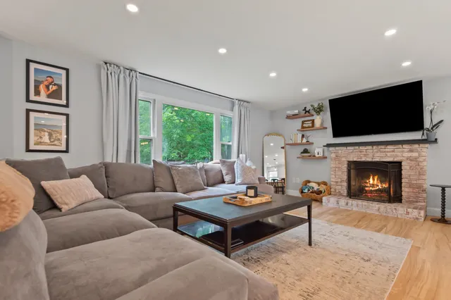 $540,000 | 295 Old Waterford Road, Littleton, NH 03561