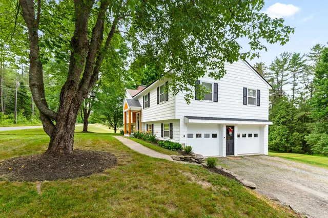 $540,000 | 295 Old Waterford Road, Littleton, NH 03561