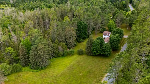 $540,000 | 295 Old Waterford Road, Littleton, NH 03561