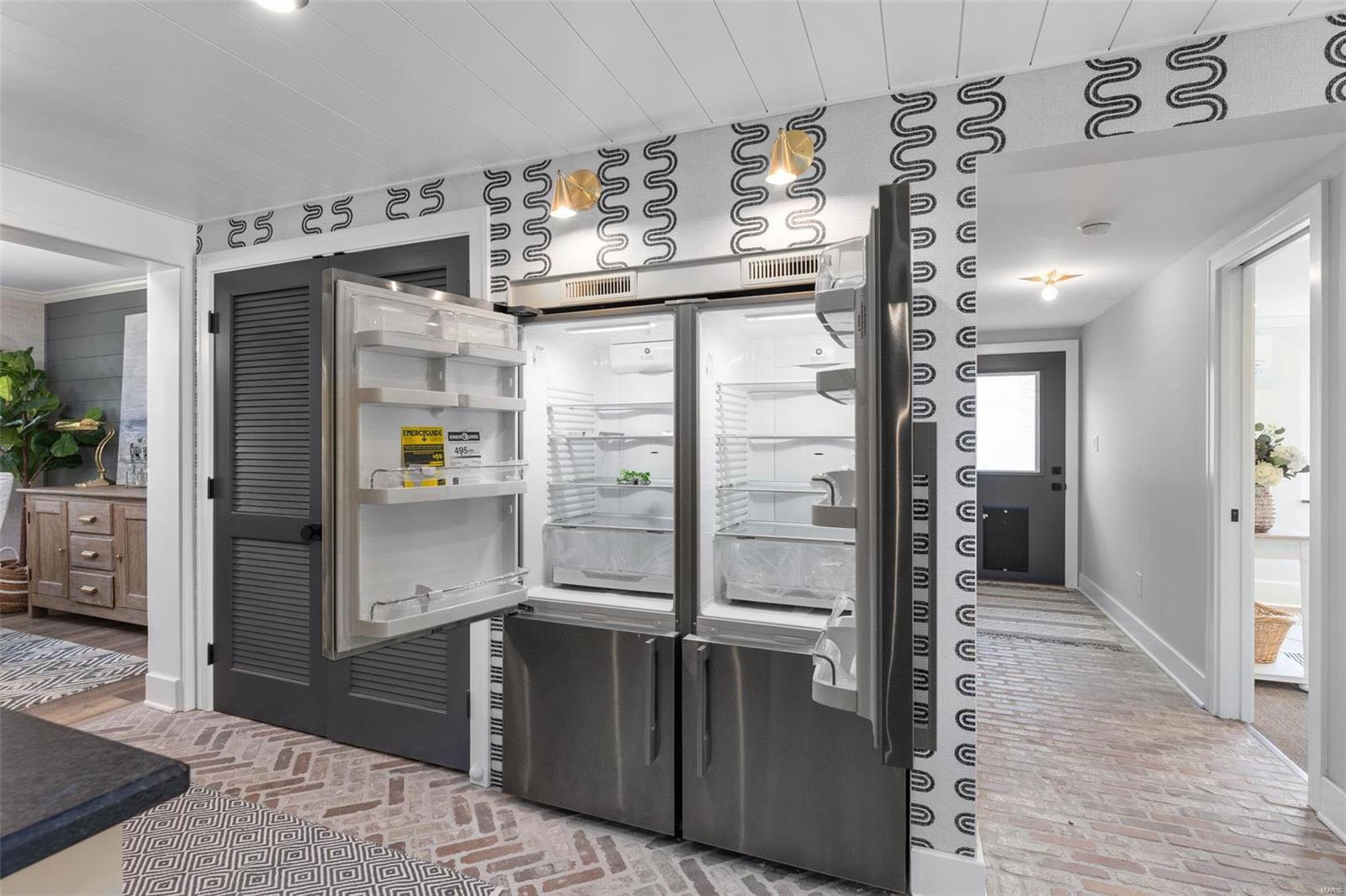 910 Glenbrook Avenue Glendale, MO 63122 - Photo 14 of 47