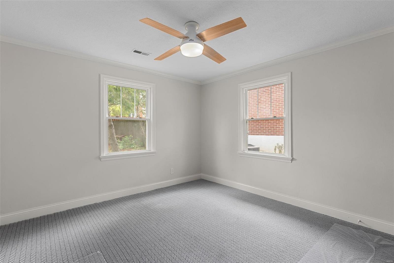 910 Glenbrook Avenue Glendale, MO 63122 - Photo 28 of 47