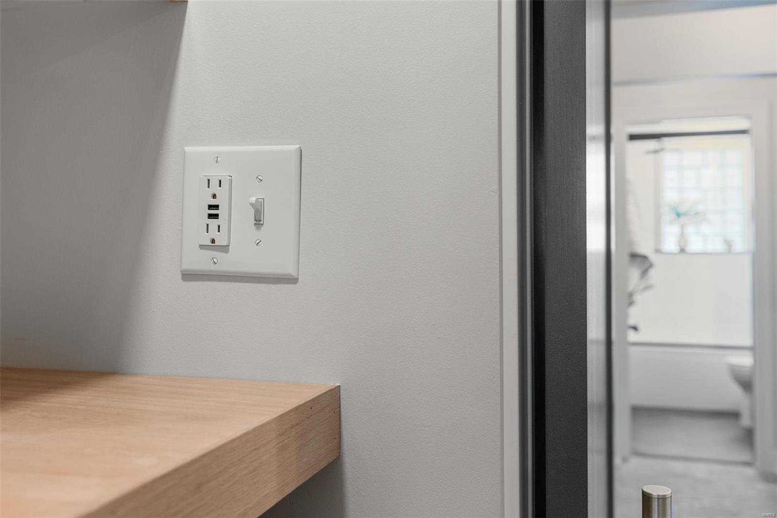 910 Glenbrook Avenue Glendale, MO 63122 - Photo 35 of 47