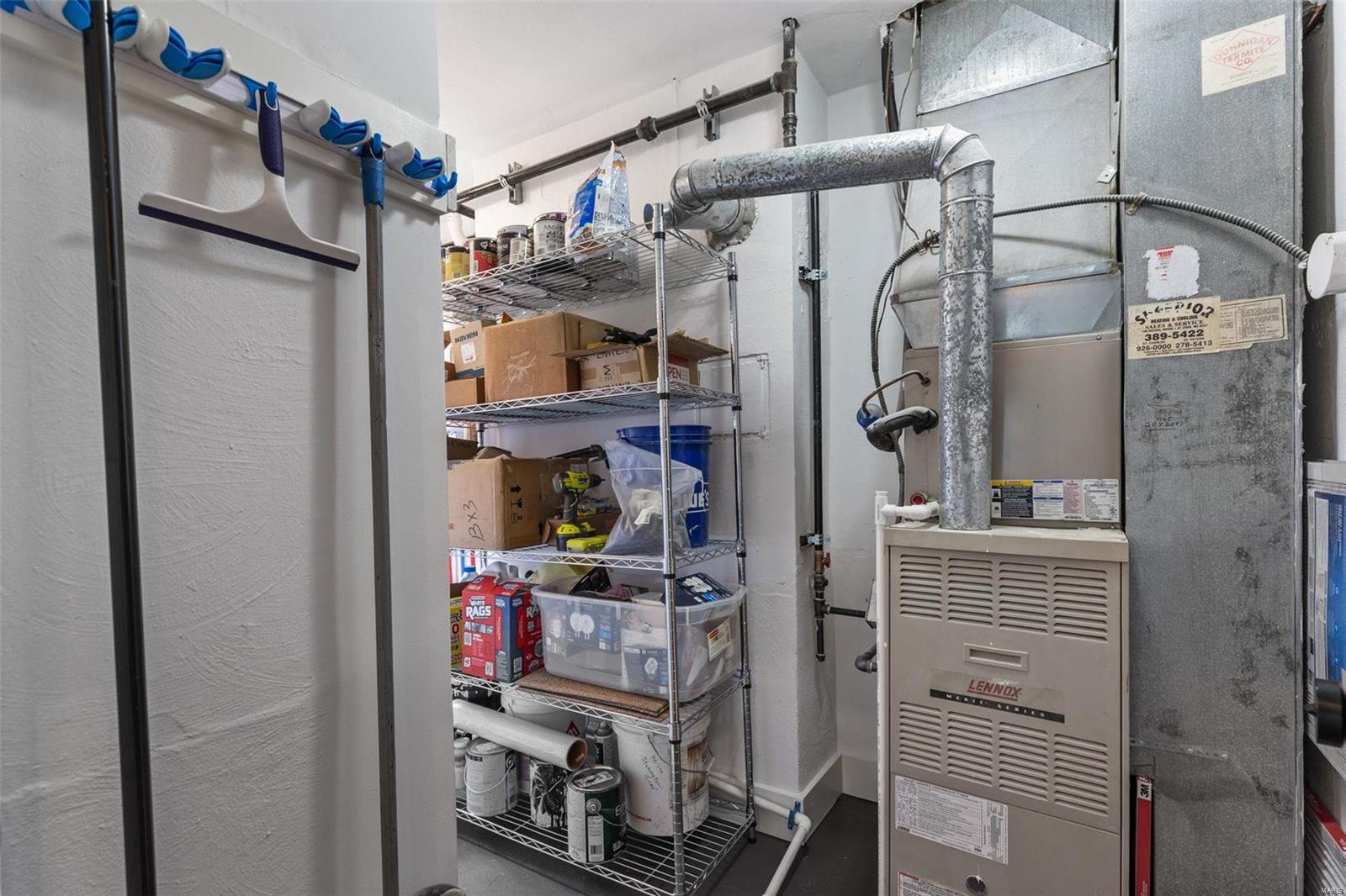 910 Glenbrook Avenue Glendale, MO 63122 - Photo 36 of 47