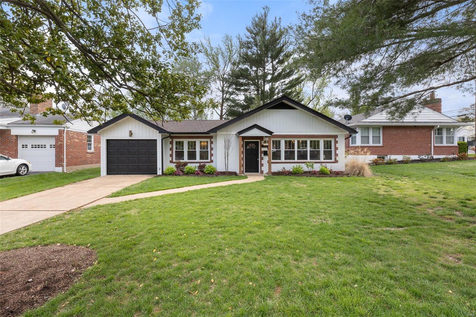 910 Glenbrook Avenue Glendale, MO 63122 - Photo 39 of 47