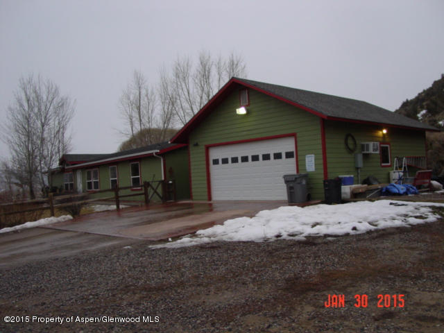 501 Davis Point Road Silt, CO 81652 - Photo 4 of 30 Front 2