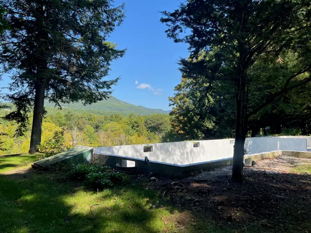 $360,000 | 100 Back 9 Bluff, Manchester, VT 05255