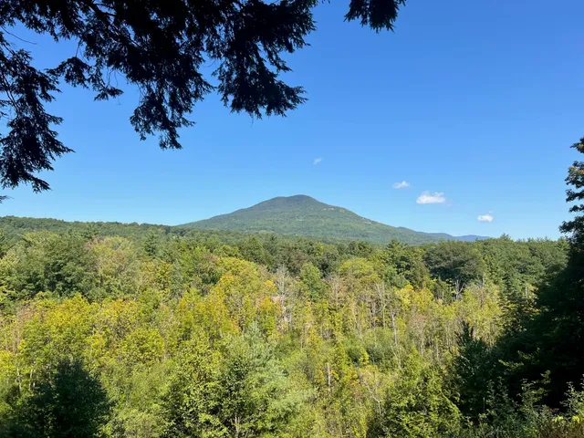 $360,000 | 100 Back 9 Bluff, Manchester, VT 05255