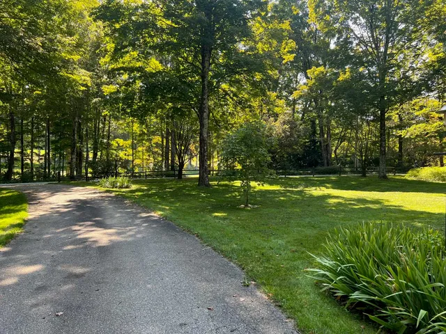 $360,000 | 100 Back 9 Bluff, Manchester, VT 05255