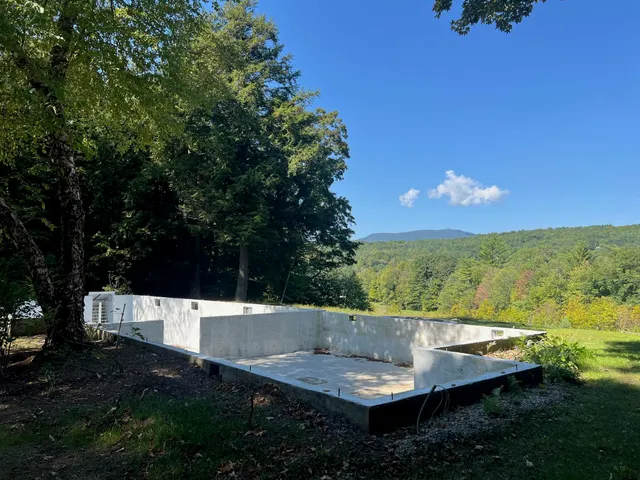 $360,000 | 100 Back 9 Bluff, Manchester, VT 05255