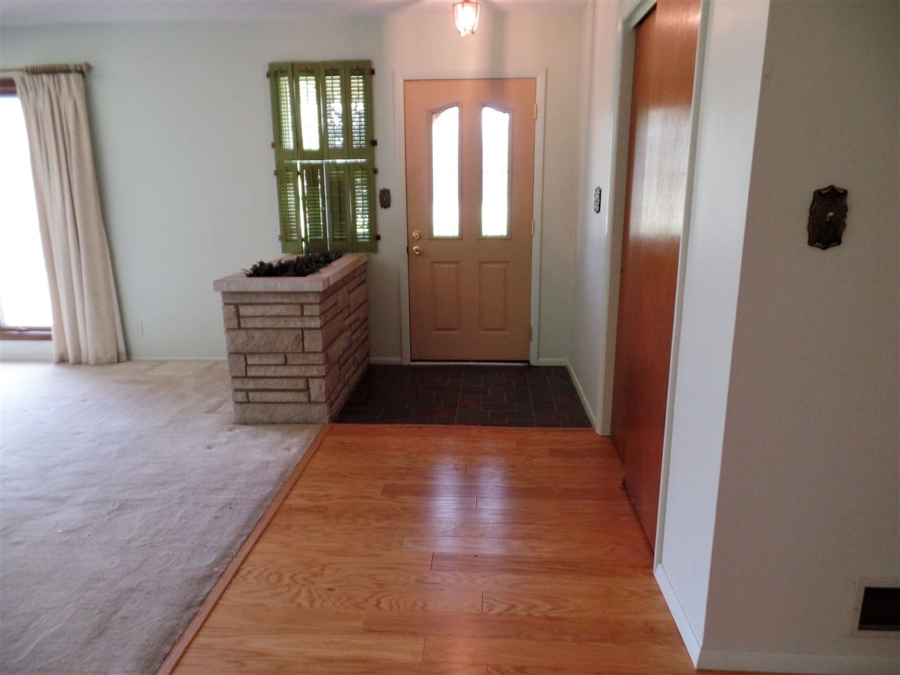 61491 Miami Road South Bend, IN 46614 - Photo 17 of 35