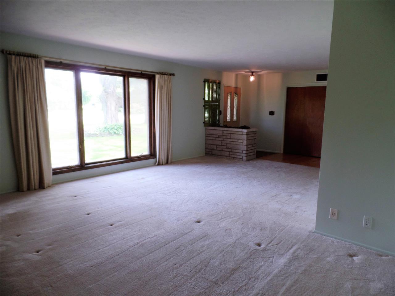 61491 Miami Road South Bend, IN 46614 - Photo 4 of 35