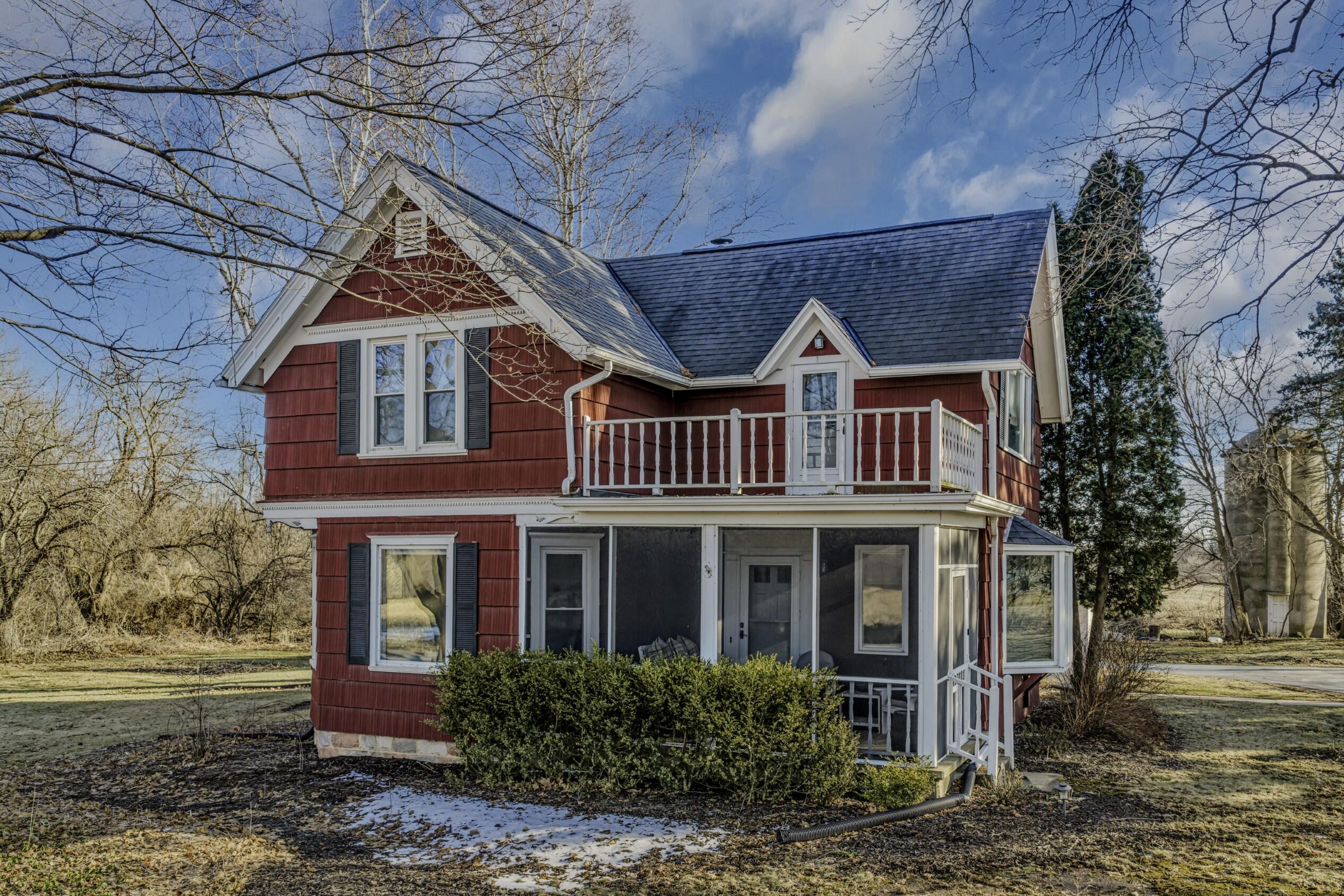 N47W22683 Weyer Road Pewaukee, WI 53072 - Photo 40 of 53 So Much Character!