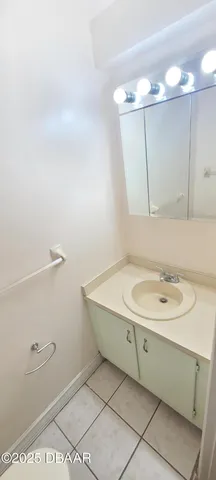 $1,350 | 980 Canal View Boulevard, Unit B1, Port Orange, FL 32129