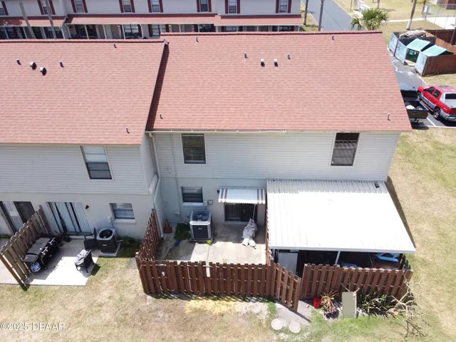 $1,350 | 980 Canal View Boulevard, Unit B1, Port Orange, FL 32129