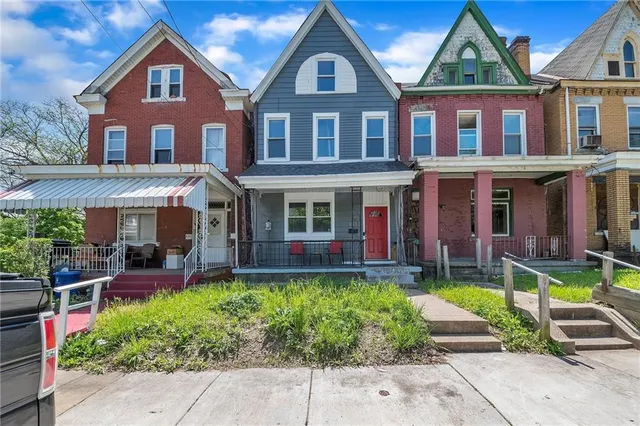 $229,000 | 832 Adelaide Street, Pittsburgh, PA 15219
