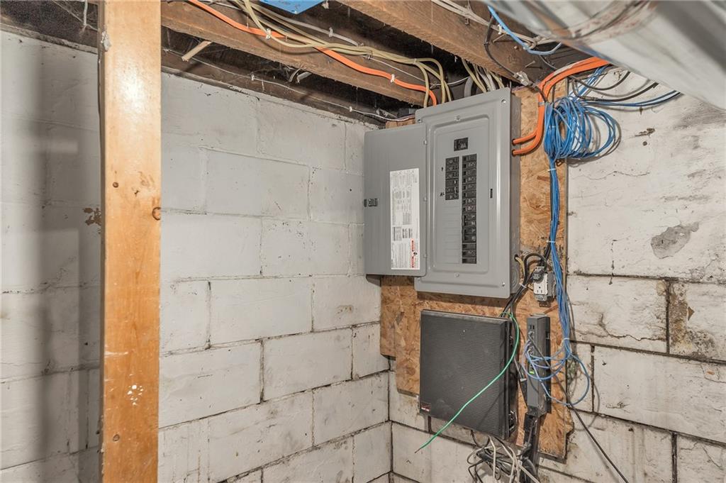 832 Adelaide Street Pittsburgh, PA 15219 - Photo 21 of 24 a view of a storage & utility room