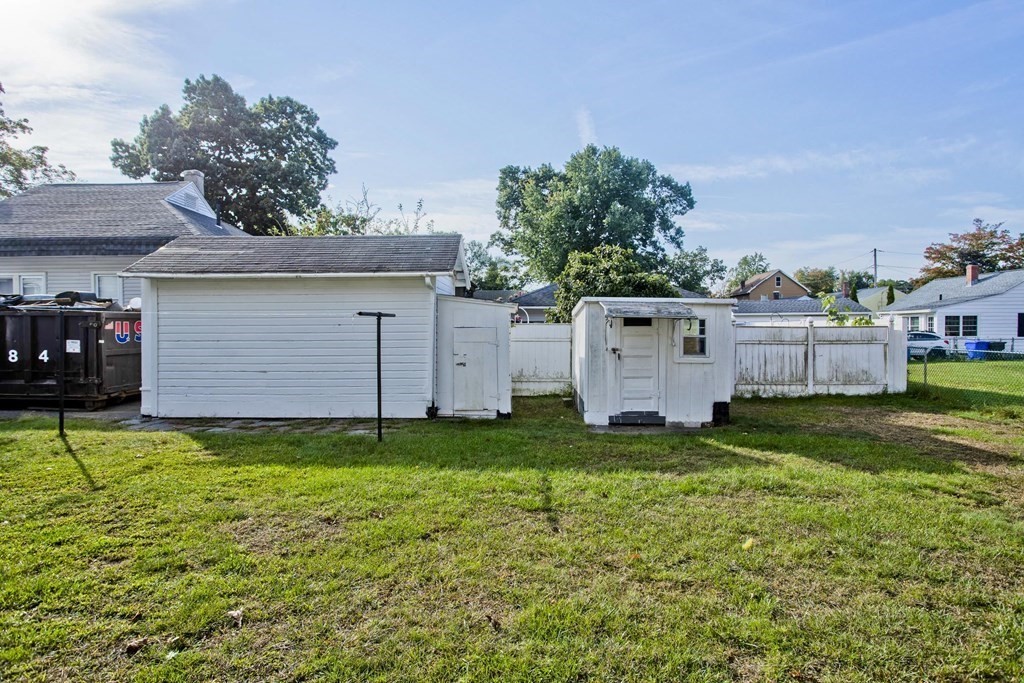 82 Redlands Street Springfield, MA 01104 - Photo 6 of 39 a view of a house with backyard